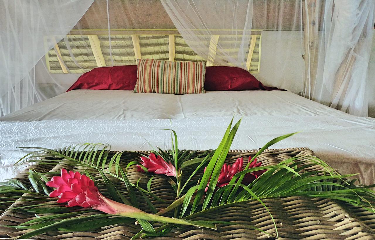 Island Home Uturoa Luaran gambar
